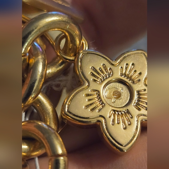 Coach Goldtone C Logo Tea Rose Flower Purse Bag Charm Keychain Rhinestone *flaw* - Picture 15 of 16